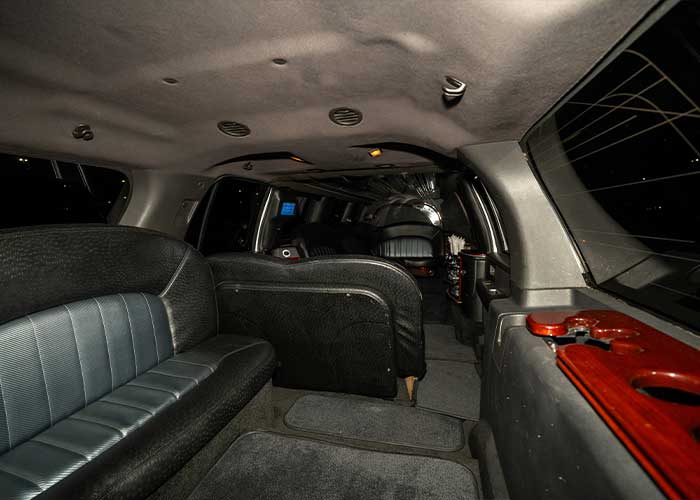 14 Passenger Ford Excursion Stretch Limo - View 6