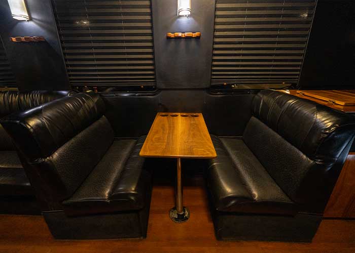 30 Passenger Luxury Party Bus - View 2